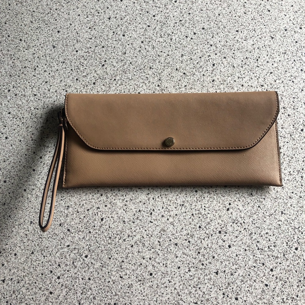 Henri Bendel Nude Wristlet